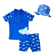 Costum de baie cu filtru UV in setul Rechin 62